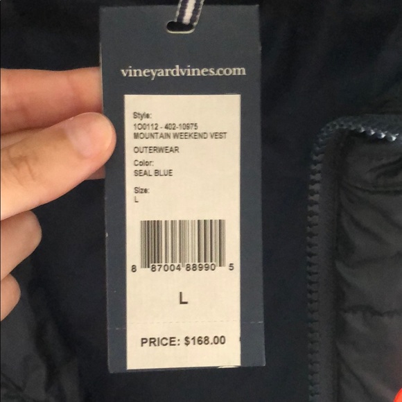 Vineyard Vines Men's Vest - Picture 3 of 4